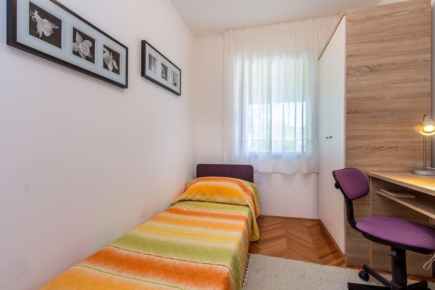 Neu Renovierte Ferienwohnung Mit Klima, Wlan, Terrasse Und Grill Pula Luaran gambar