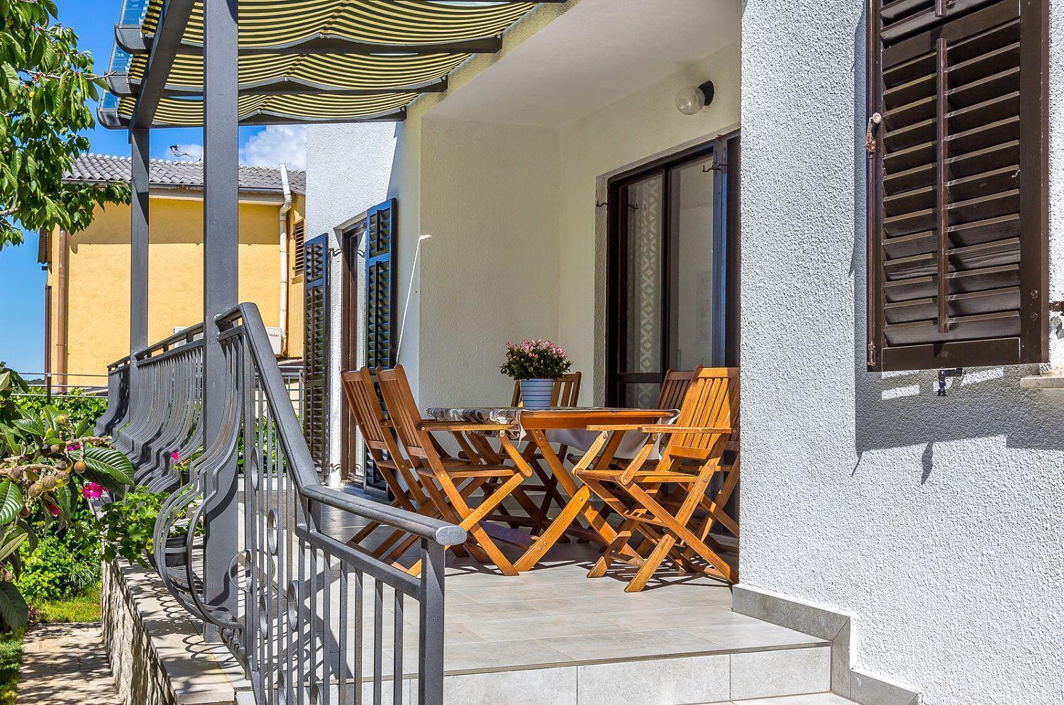 Neu Renovierte Ferienwohnung Mit Klima, Wlan, Terrasse Und Grill Pula Luaran gambar